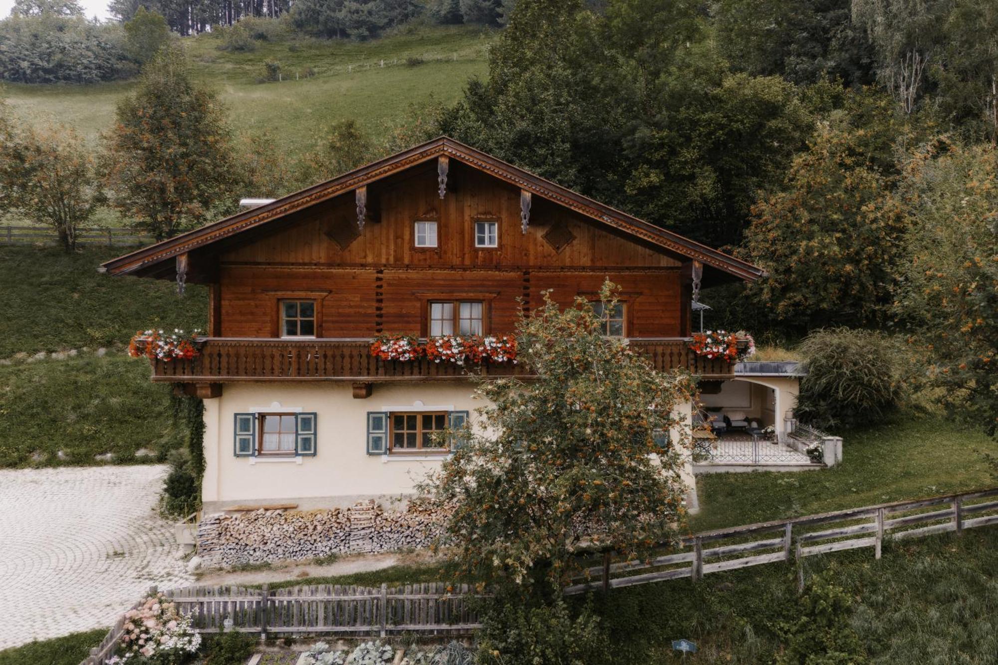 Gut Berg Naturhotel Sankt Johann im Pongau Room photo