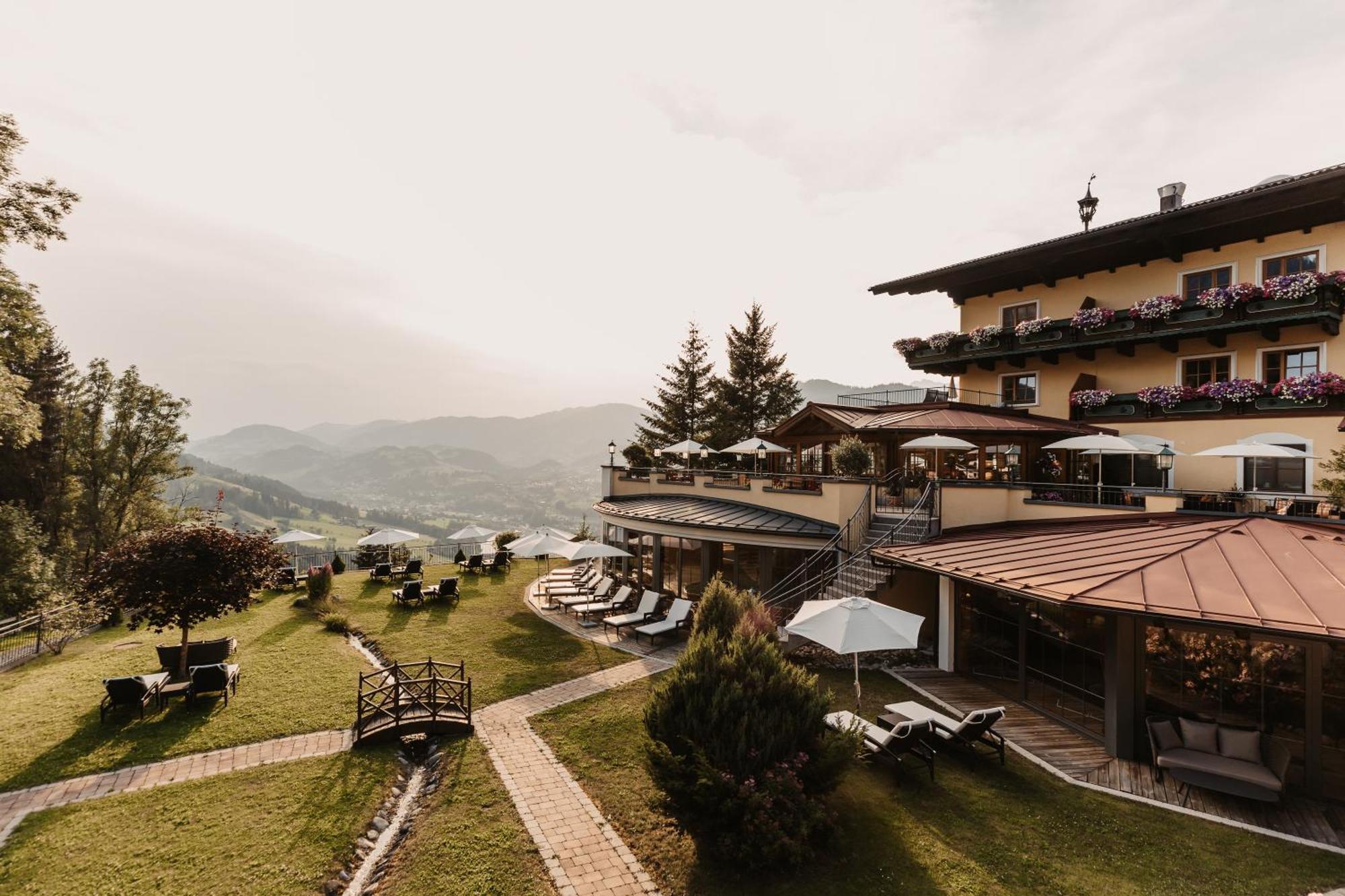 Gut Berg Naturhotel Sankt Johann im Pongau Exterior photo